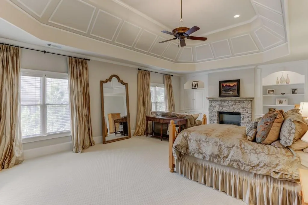 875 Glengate Place, Sandy Springs, Georgia 30328, 6 Bedrooms Bedrooms, ,6 BathroomsBathrooms,Residential,Sold,875 Glengate Place,5994126
