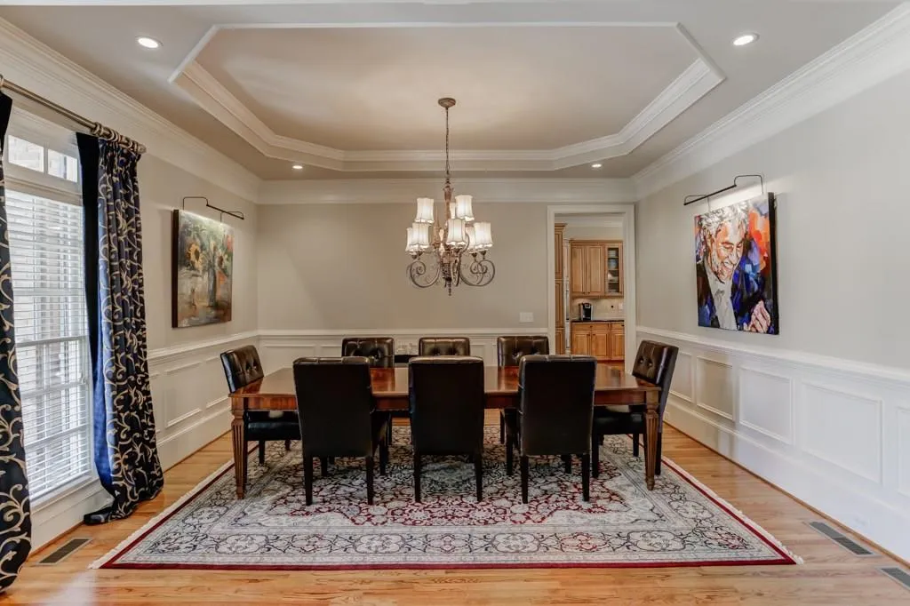 875 Glengate Place, Sandy Springs, Georgia 30328, 6 Bedrooms Bedrooms, ,6 BathroomsBathrooms,Residential,Sold,875 Glengate Place,5994126