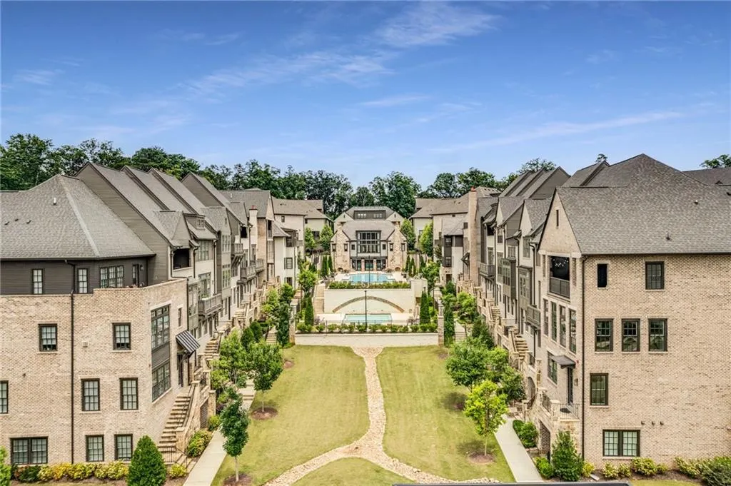 6831 Prelude Drive, Sandy Springs, Georgia 30328, 3 Bedrooms Bedrooms, ,3 BathroomsBathrooms,Residential,Sold,6831 Prelude Drive,7204919