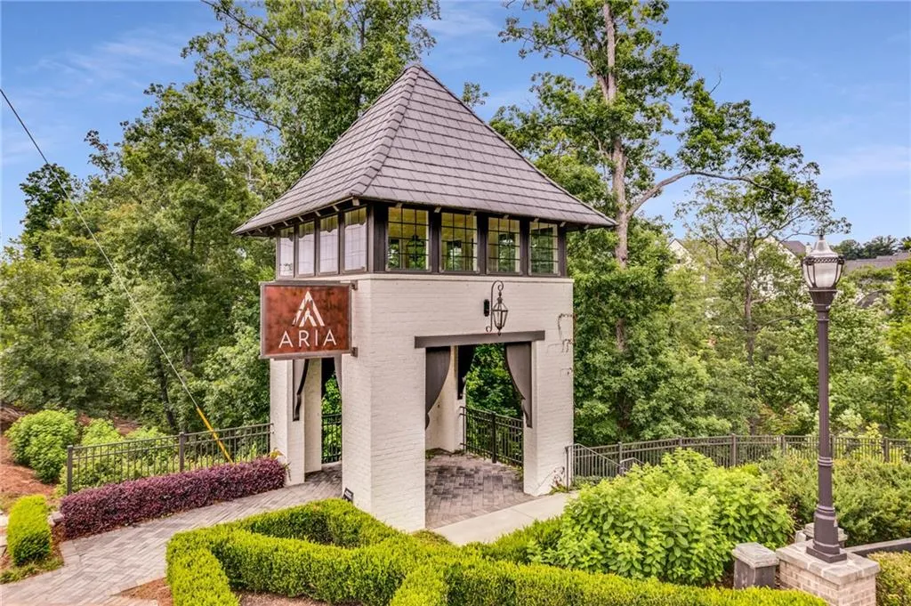 6831 Prelude Drive, Sandy Springs, Georgia 30328, 3 Bedrooms Bedrooms, ,3 BathroomsBathrooms,Residential,Sold,6831 Prelude Drive,7204919