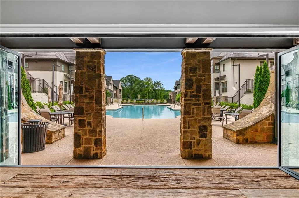 6831 Prelude Drive, Sandy Springs, Georgia 30328, 3 Bedrooms Bedrooms, ,3 BathroomsBathrooms,Residential,Sold,6831 Prelude Drive,7204919