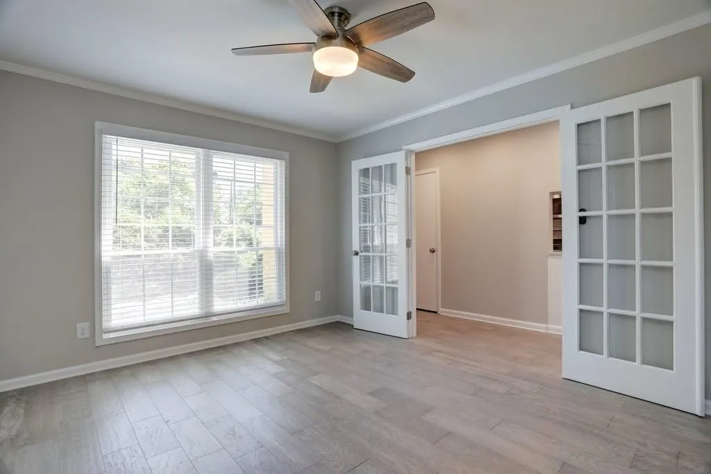 5400 Roswell Road Unit P8, Atlanta, Georgia 30342, 2 Bedrooms Bedrooms, ,1 BathroomBathrooms,Residential,Sold,5400 Roswell Road Unit P8,6552857