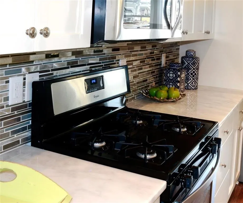 2135 Old Georgian Terrace Nw Unit 268, Atlanta, Georgia 30318, 3 Bedrooms Bedrooms, ,3 BathroomsBathrooms,Residential,Sold,2135 Old Georgian Terrace Nw Unit 268,5829846