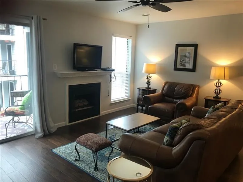 117 Granville Court, Atlanta, Georgia 30328, 2 Bedrooms Bedrooms, ,2 BathroomsBathrooms,Residential,Sold,117 Granville Court,7213031