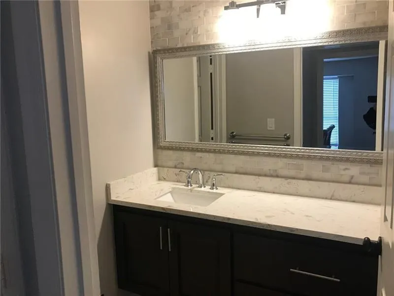 117 Granville Court, Atlanta, Georgia 30328, 2 Bedrooms Bedrooms, ,2 BathroomsBathrooms,Residential,Sold,117 Granville Court,7213031