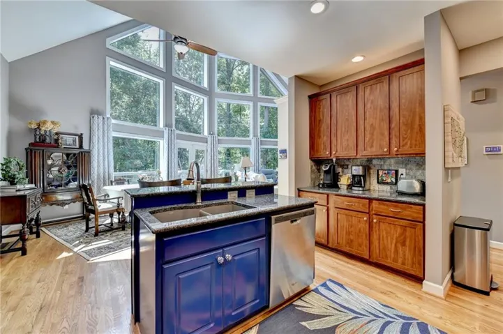 1170