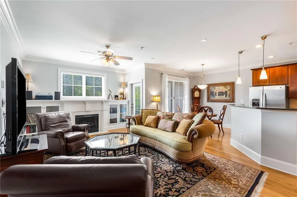 193 Le Gran Court, Atlanta, Georgia 30328, 3 Bedrooms Bedrooms, ,2 BathroomsBathrooms,Residential,For Sale,193 Le Gran Court,7646143