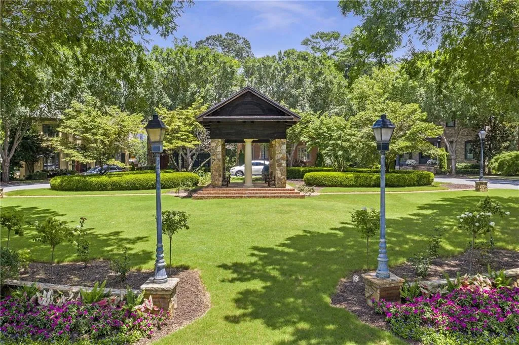 44 Conifer Park Lane Ne, Atlanta, Georgia 30342, 4 Bedrooms Bedrooms, ,3 BathroomsBathrooms,Residential,For Sale,44 Conifer Park Lane Ne,7616619