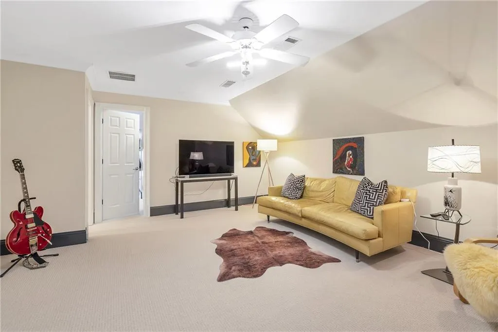 44 Conifer Park Lane Ne, Atlanta, Georgia 30342, 4 Bedrooms Bedrooms, ,3 BathroomsBathrooms,Residential,For Sale,44 Conifer Park Lane Ne,7616619