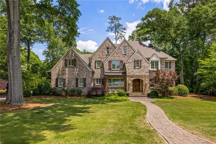 2719 Ashford Road Ne, Brookhaven, Georgia 30319