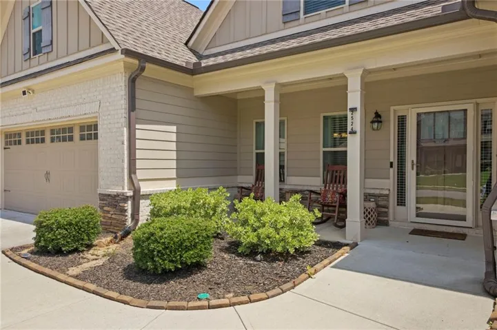 2524 Tomoka Drive, Bethlehem, Georgia 30620