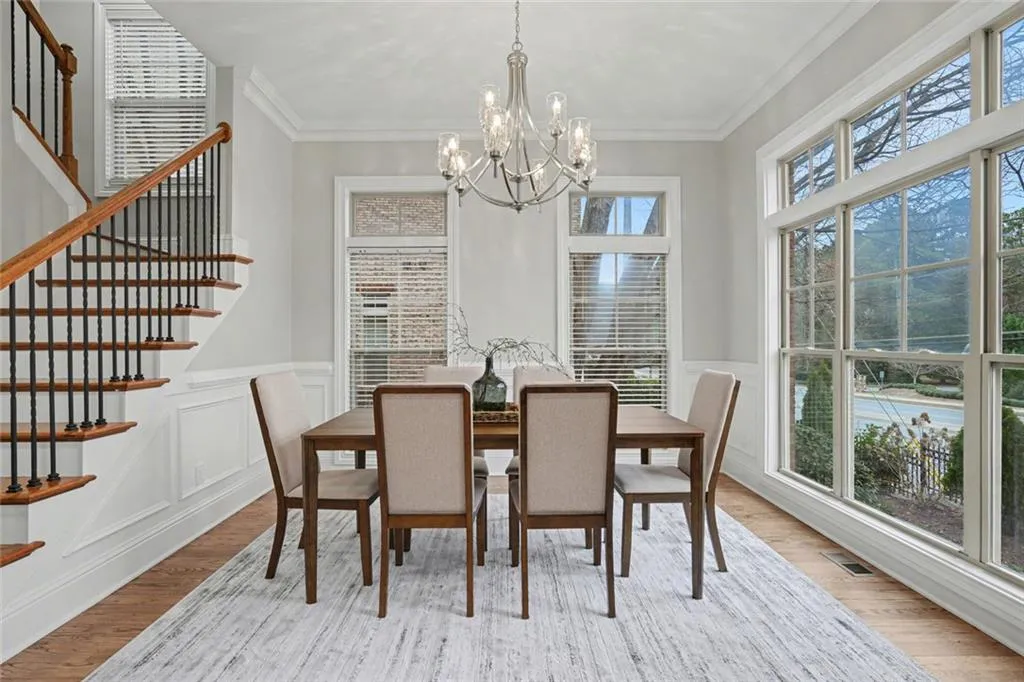 353 Alderwood Lane, Sandy Springs, Georgia 30328, 4 Bedrooms Bedrooms, ,4 BathroomsBathrooms,Residential,Sold,353 Alderwood Lane,7704661