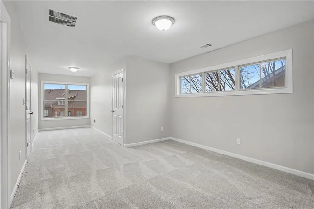 353 Alderwood Lane, Sandy Springs, Georgia 30328, 4 Bedrooms Bedrooms, ,4 BathroomsBathrooms,Residential,Sold,353 Alderwood Lane,7704661