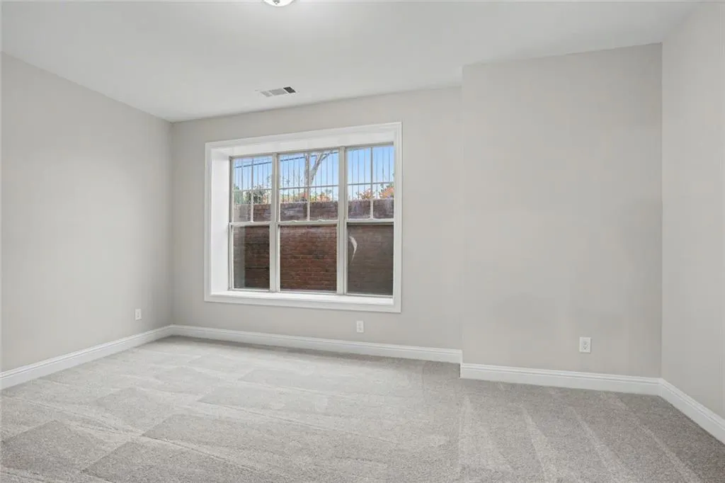 353 Alderwood Lane, Sandy Springs, Georgia 30328, 4 Bedrooms Bedrooms, ,4 BathroomsBathrooms,Residential,Sold,353 Alderwood Lane,7704661