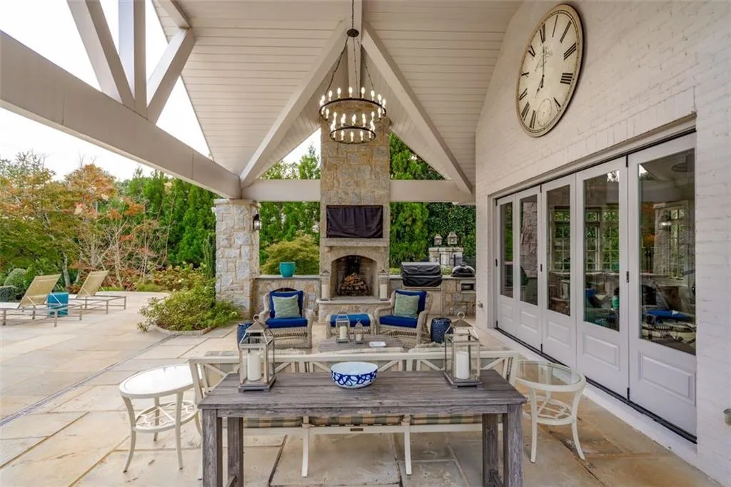 1020 Mount Vernon Highway, Sandy Springs, Georgia 30327, 4 Bedrooms Bedrooms, ,4 BathroomsBathrooms,Residential,Sold,1020 Mount Vernon Highway,7062186 1020 Mount Vernon Highway, Sandy Springs, Georgia 30327, 4 Bedrooms Bedrooms, ,4 BathroomsBathrooms,Residential,Sold,1020 Mount Vernon Highway,7062186