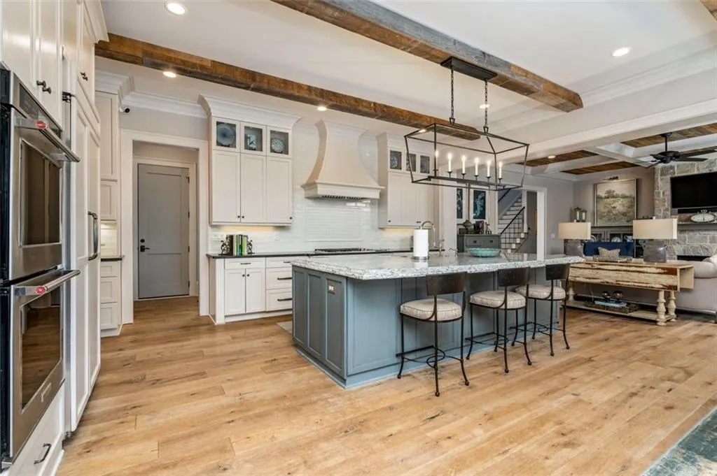 1020 Mount Vernon Highway, Sandy Springs, Georgia 30327, 4 Bedrooms Bedrooms, ,4 BathroomsBathrooms,Residential,Sold,1020 Mount Vernon Highway,7062186 1020 Mount Vernon Highway, Sandy Springs, Georgia 30327, 4 Bedrooms Bedrooms, ,4 BathroomsBathrooms,Residential,Sold,1020 Mount Vernon Highway,7062186