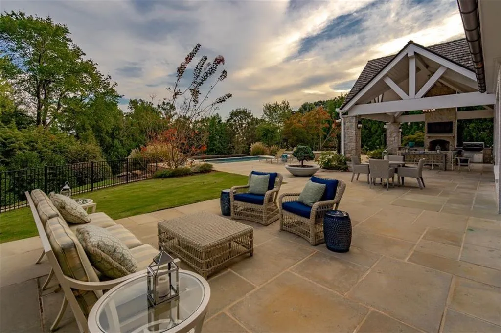 1020 Mount Vernon Highway, Sandy Springs, Georgia 30327, 4 Bedrooms Bedrooms, ,4 BathroomsBathrooms,Residential,Sold,1020 Mount Vernon Highway,7062186 1020 Mount Vernon Highway, Sandy Springs, Georgia 30327, 4 Bedrooms Bedrooms, ,4 BathroomsBathrooms,Residential,Sold,1020 Mount Vernon Highway,7062186