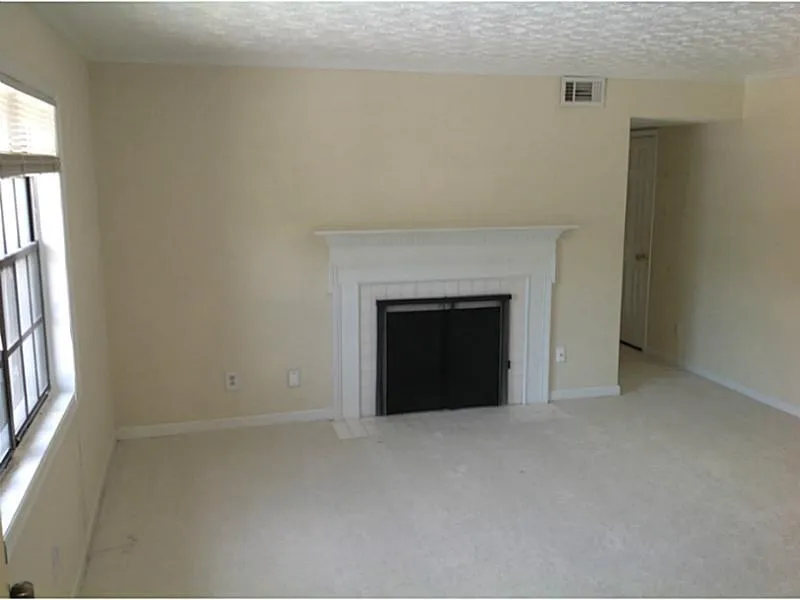 365 Winding River Drive Unit G, Sandy Springs, Georgia 30350, 2 Bedrooms Bedrooms, ,2 BathroomsBathrooms,Residential,Sold,365 Winding River Drive Unit G,5574392