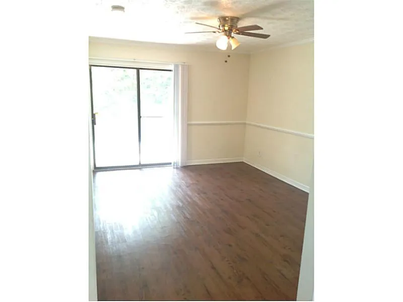 365 Winding River Drive Unit G, Sandy Springs, Georgia 30350, 2 Bedrooms Bedrooms, ,2 BathroomsBathrooms,Residential,Sold,365 Winding River Drive Unit G,5574392