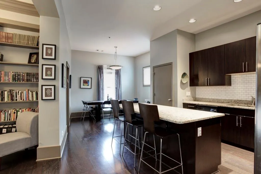 745 Fountainhead Lane Unit 112, Atlanta, Georgia 30324, 4 Bedrooms Bedrooms, ,2 BathroomsBathrooms,Residential,Sold,745 Fountainhead Lane Unit 112,5873060