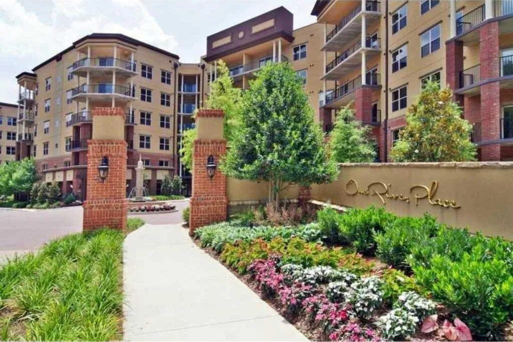 200 River Vista Drive Unit 238, Atlanta, Georgia 30339, 2 Bedrooms Bedrooms, ,2 BathroomsBathrooms,Residential,Sold,200 River Vista Drive Unit 238,5850084