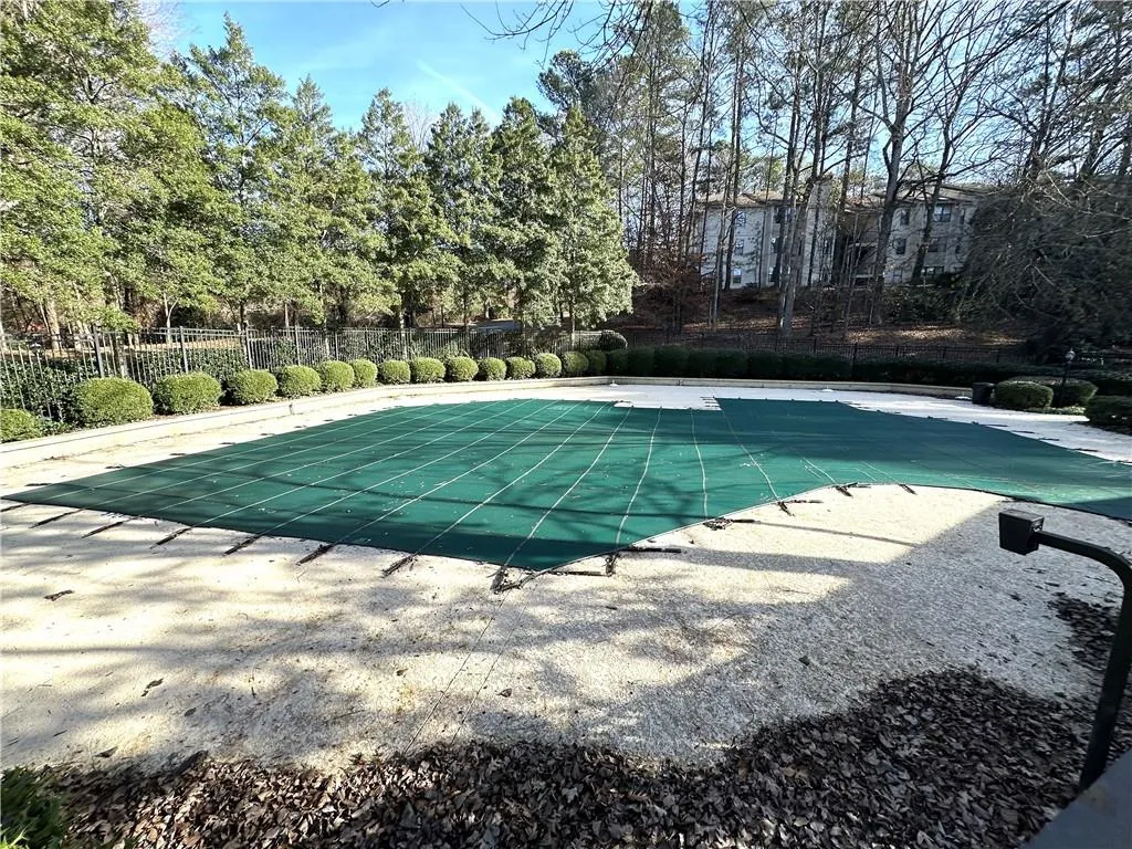 1412 Huntingdon Chase, Sandy Springs, Georgia 30350, 2 Bedrooms Bedrooms, ,2 BathroomsBathrooms,Residential,For Sale,1412 Huntingdon Chase,7709474