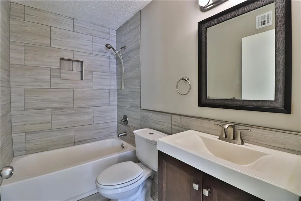 1412 Huntingdon Chase, Sandy Springs, Georgia 30350, 2 Bedrooms Bedrooms, ,2 BathroomsBathrooms,Residential,For Sale,1412 Huntingdon Chase,7709474