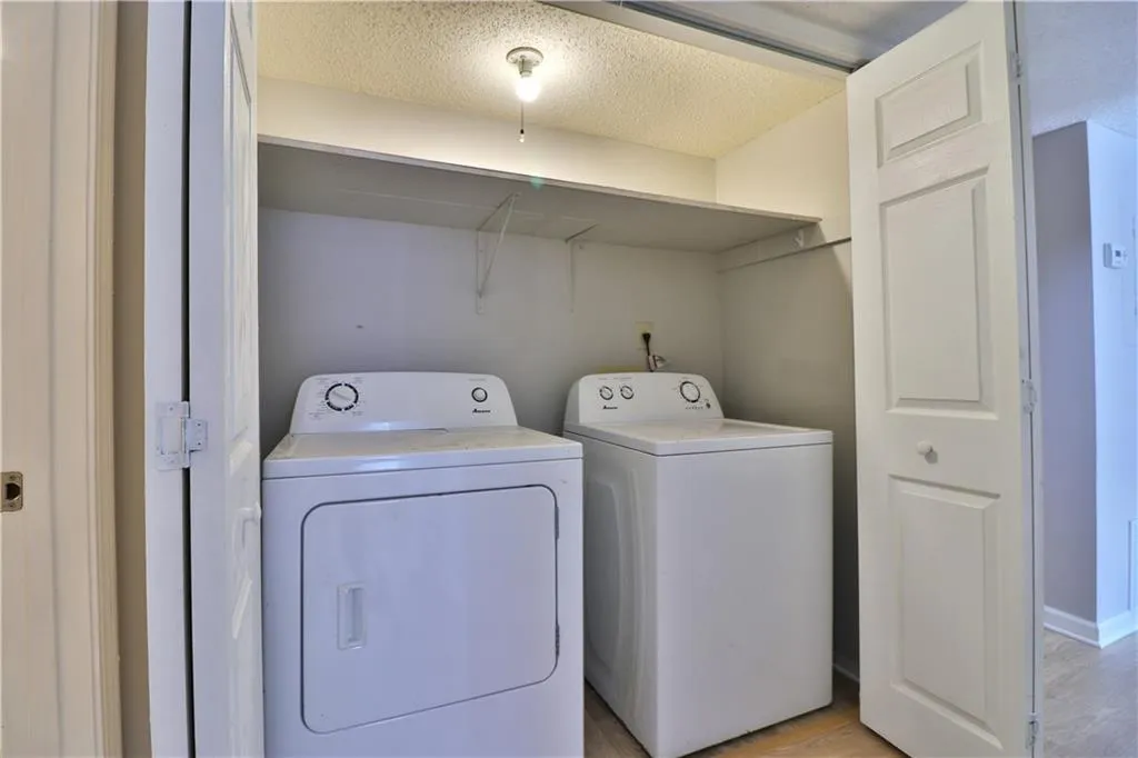 1412 Huntingdon Chase, Sandy Springs, Georgia 30350, 2 Bedrooms Bedrooms, ,2 BathroomsBathrooms,Residential,For Sale,1412 Huntingdon Chase,7709474