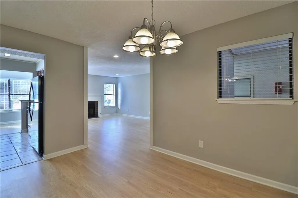 1412 Huntingdon Chase, Sandy Springs, Georgia 30350, 2 Bedrooms Bedrooms, ,2 BathroomsBathrooms,Residential,For Sale,1412 Huntingdon Chase,7709474