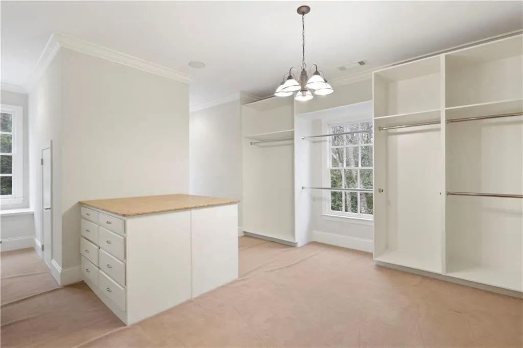 140 Jett Forest Court, Sandy Springs, Georgia 30327, 6 Bedrooms Bedrooms, ,5 BathroomsBathrooms,Residential,Sold,140 Jett Forest Court,6678021