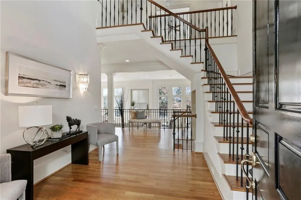 140 Jett Forest Court, Sandy Springs, Georgia 30327, 6 Bedrooms Bedrooms, ,5 BathroomsBathrooms,Residential,Sold,140 Jett Forest Court,6678021