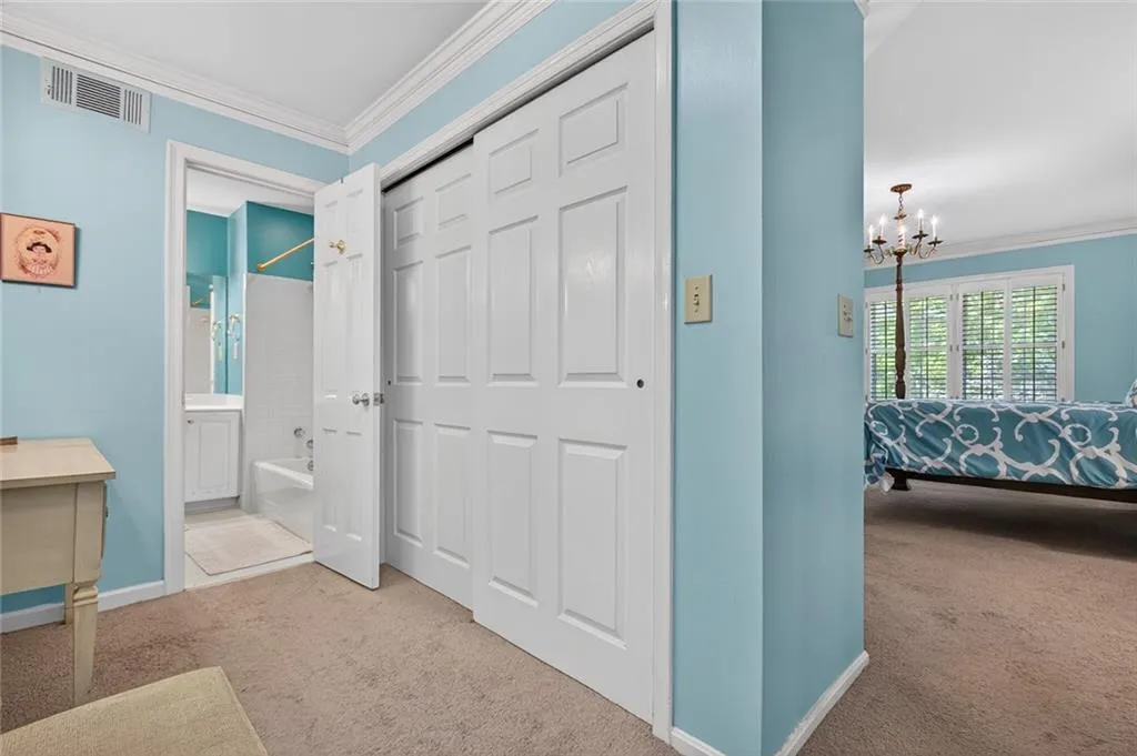 Sandy Springs, Georgia 30328, 5 Bedrooms Bedrooms, ,3 BathroomsBathrooms,Residential,For Sale,7761056