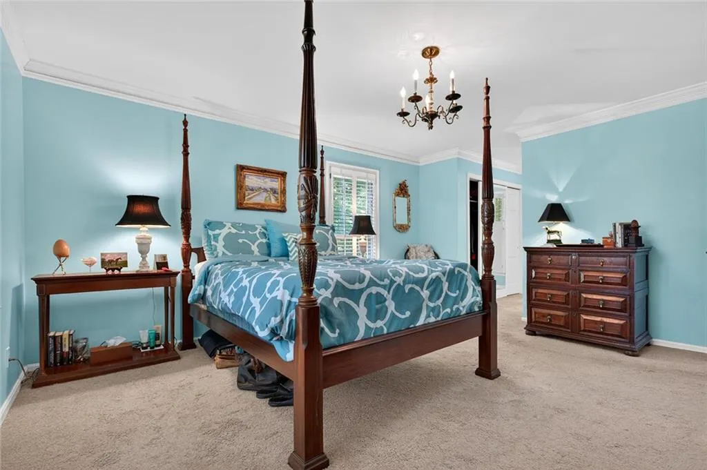 Sandy Springs, Georgia 30328, 5 Bedrooms Bedrooms, ,3 BathroomsBathrooms,Residential,For Sale,7761056
