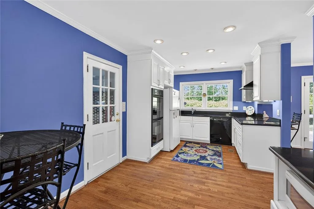 Sandy Springs, Georgia 30328, 5 Bedrooms Bedrooms, ,3 BathroomsBathrooms,Residential,For Sale,7761056