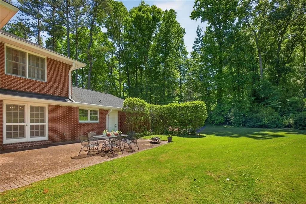 Sandy Springs, Georgia 30328, 5 Bedrooms Bedrooms, ,3 BathroomsBathrooms,Residential,For Sale,7761056