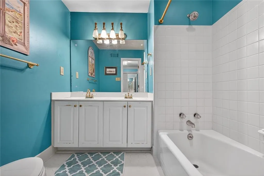 Sandy Springs, Georgia 30328, 5 Bedrooms Bedrooms, ,3 BathroomsBathrooms,Residential,For Sale,7761056