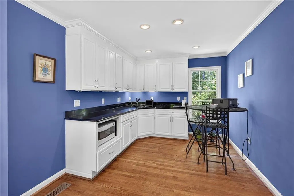 Sandy Springs, Georgia 30328, 5 Bedrooms Bedrooms, ,3 BathroomsBathrooms,Residential,For Sale,7761056