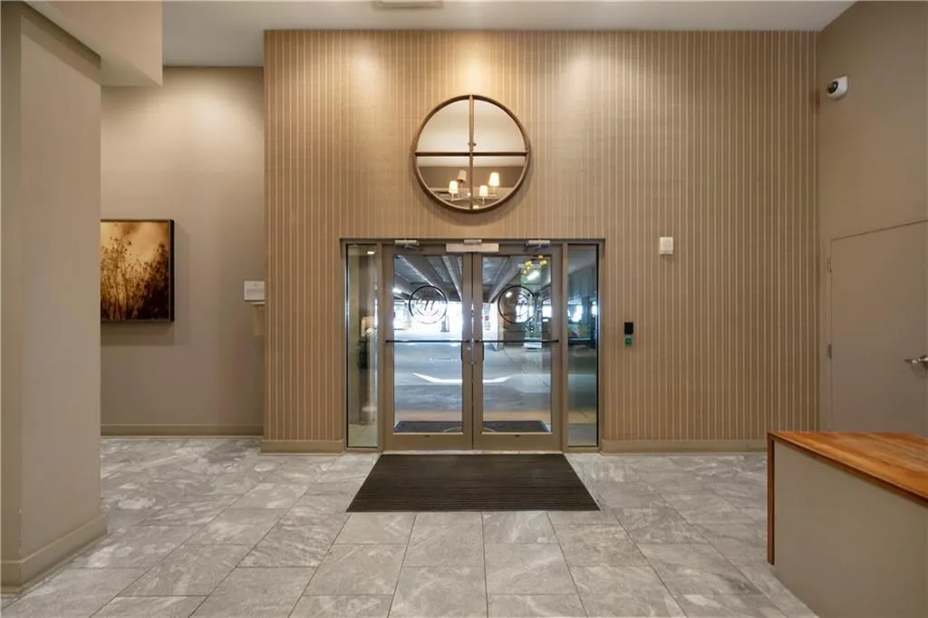 1100 Howell Mill Road Nw Unit 708, Atlanta, Georgia 30318, 2 Bedrooms Bedrooms, ,2 BathroomsBathrooms,Residential,For Sale,1100 Howell Mill Road Nw Unit 708,7529349