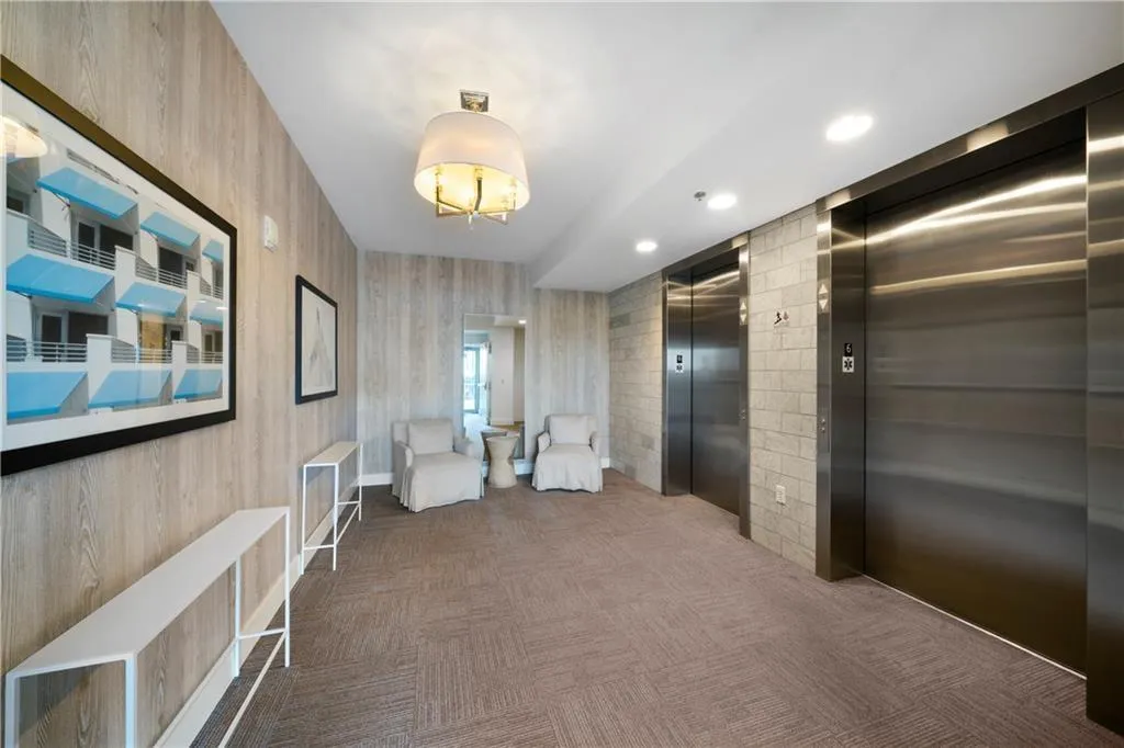 1100 Howell Mill Road Nw Unit 708, Atlanta, Georgia 30318, 3 Bedrooms Bedrooms, ,2 BathroomsBathrooms,Residential,For Sale,1100 Howell Mill Road Nw Unit 708,7529349