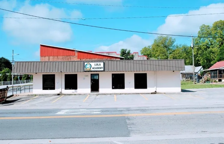 6003 Main Street, Lula, Georgia 30554