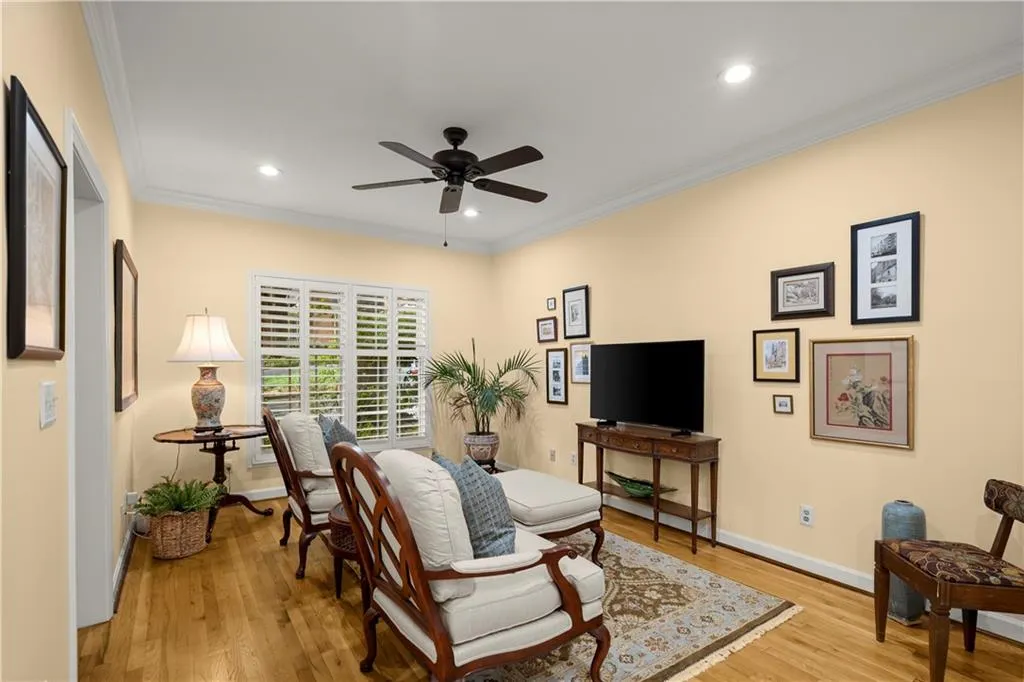 40 Ivy Chase Ne, Atlanta, Georgia 30342, 3 Bedrooms Bedrooms, ,2 BathroomsBathrooms,Residential,For Sale,40 Ivy Chase Ne,7578326