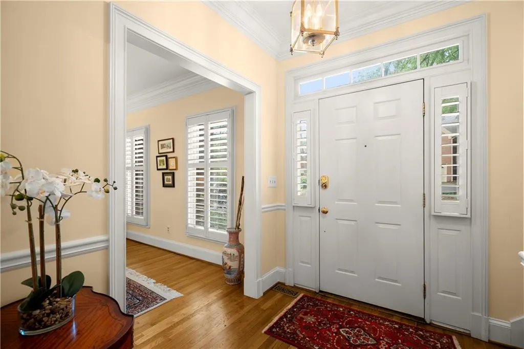 40 Ivy Chase Ne, Atlanta, Georgia 30342, 3 Bedrooms Bedrooms, ,2 BathroomsBathrooms,Residential,For Sale,40 Ivy Chase Ne,7578326