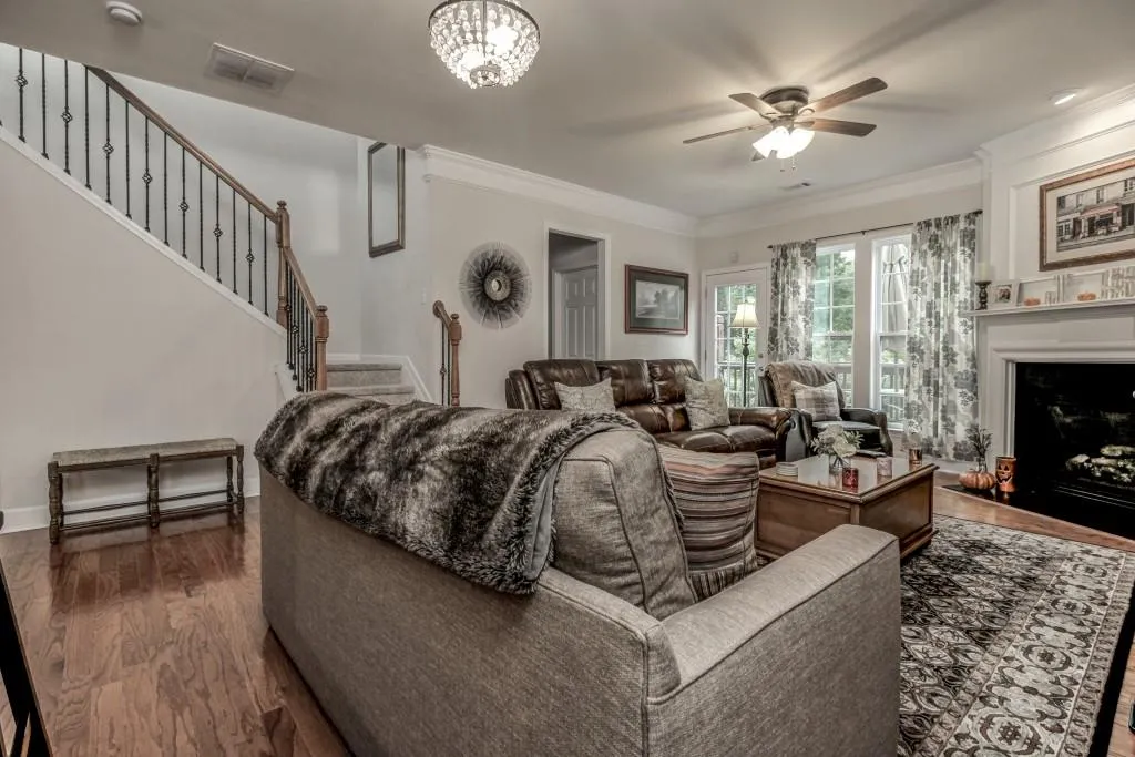 2134 Weldonberry Drive Unit 2134, Atlanta, Georgia 30319, 3 Bedrooms Bedrooms, ,3 BathroomsBathrooms,Residential,Sold,2134 Weldonberry Drive Unit 2134,5604655