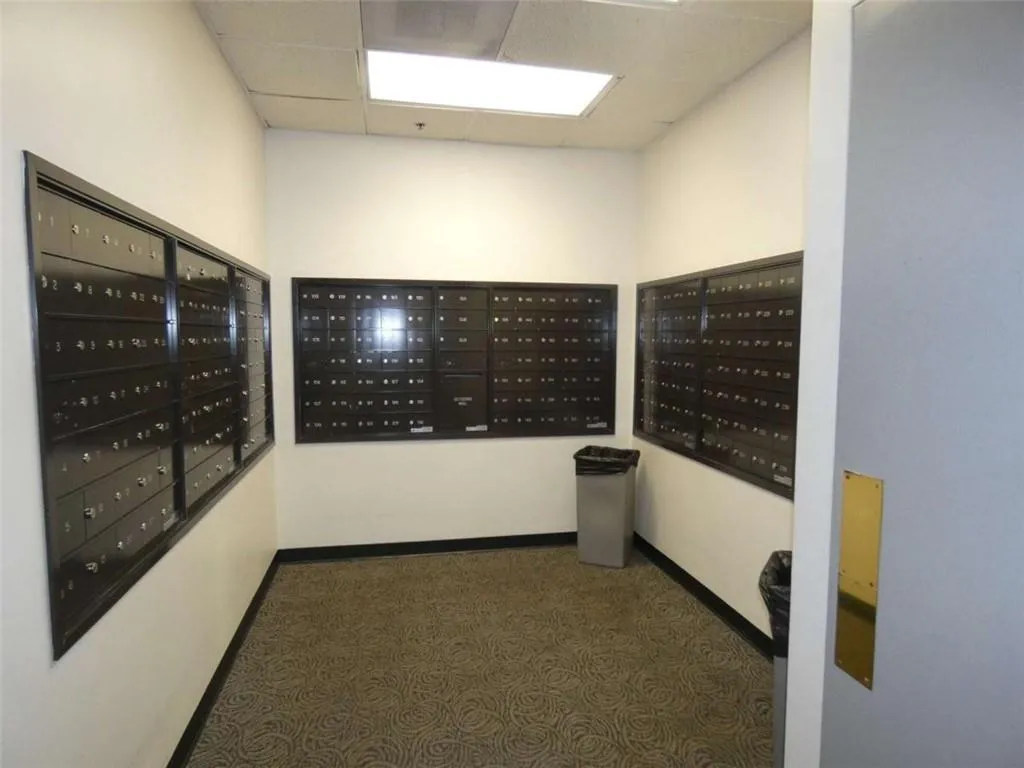 795 Hammond Drive, Atlanta, Georgia 30328, 1 Bedroom Bedrooms, ,1 BathroomBathrooms,Residential,For Sale,795 Hammond Drive,7632329