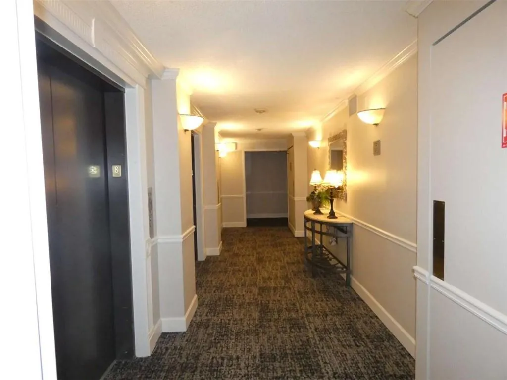 795 Hammond Drive, Atlanta, Georgia 30328, 1 Bedroom Bedrooms, ,1 BathroomBathrooms,Residential,For Sale,795 Hammond Drive,7632329