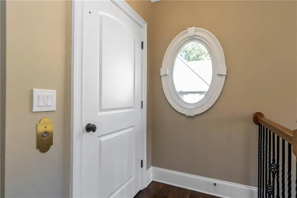 7989 Magnolia Square, Sandy Springs, Georgia 30350, 5 Bedrooms Bedrooms, ,3 BathroomsBathrooms,Residential,Sold,7989 Magnolia Square,6803085