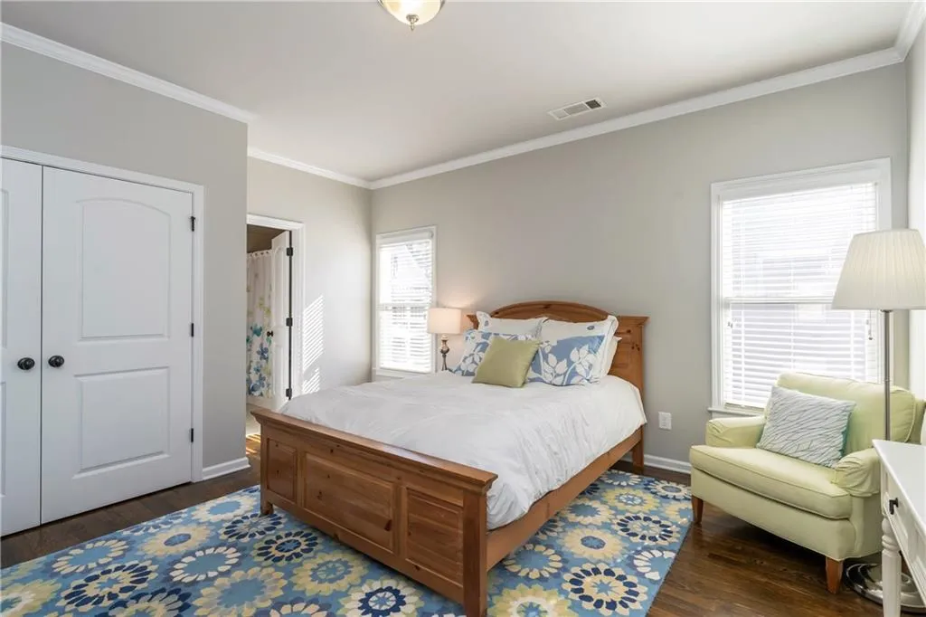 7989 Magnolia Square, Sandy Springs, Georgia 30350, 5 Bedrooms Bedrooms, ,3 BathroomsBathrooms,Residential,Sold,7989 Magnolia Square,6803085