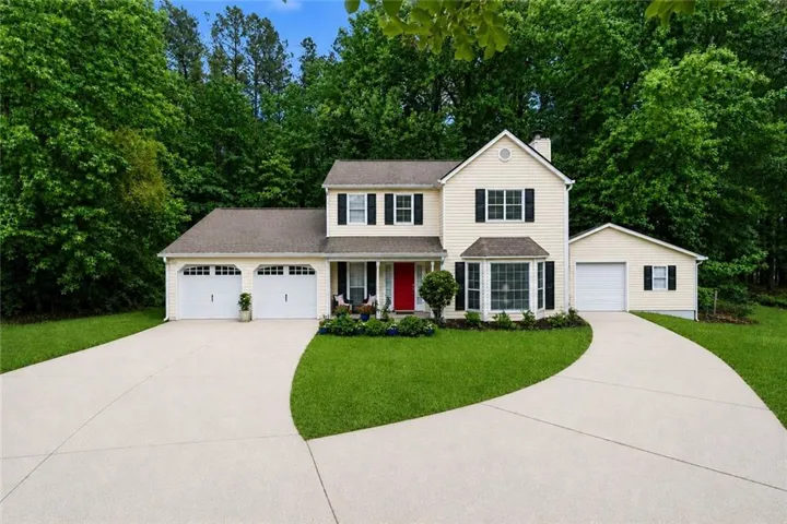 4002 Baywatch Cove Nw, Acworth, Georgia 30101