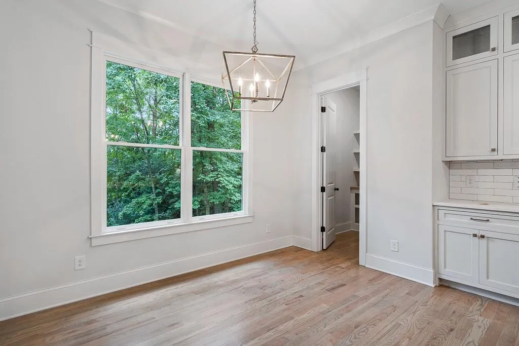 6485 Bridgewood Valley Road, Sandy Springs, Georgia 30328, 5 Bedrooms Bedrooms, ,4 BathroomsBathrooms,Residential,Sold,6485 Bridgewood Valley Road,6630897