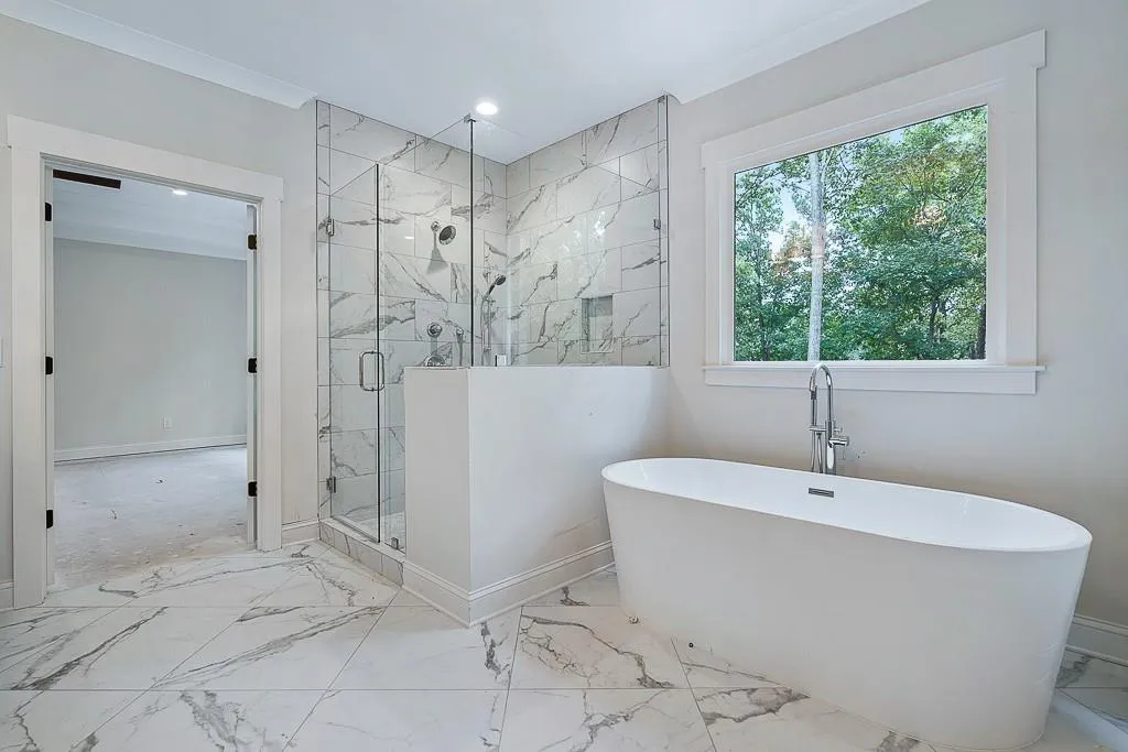 6485 Bridgewood Valley Road, Sandy Springs, Georgia 30328, 5 Bedrooms Bedrooms, ,4 BathroomsBathrooms,Residential,Sold,6485 Bridgewood Valley Road,6630897